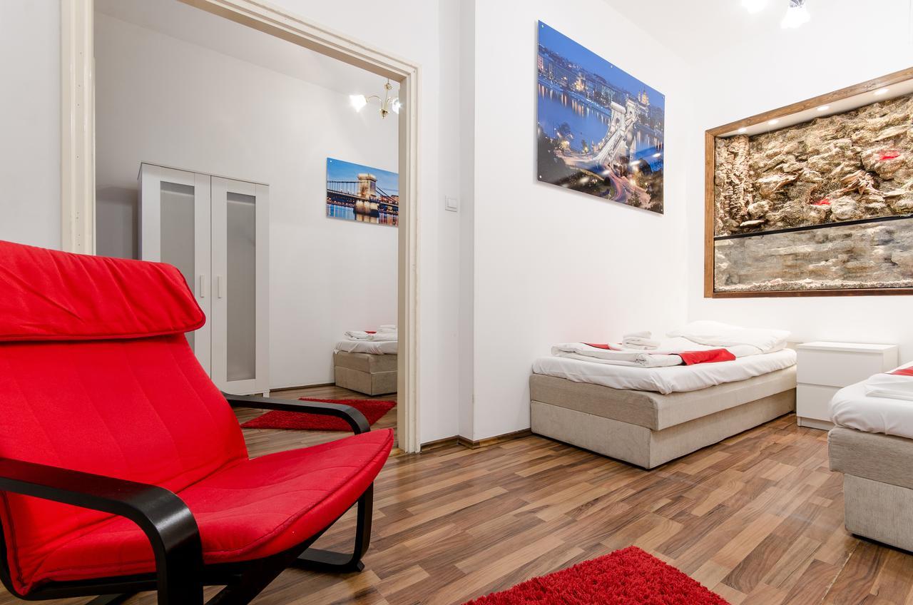 Like Home - Opera Apartments Budapest Esterno foto