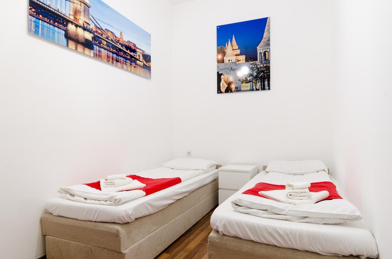 Like Home - Opera Apartments Budapest Esterno foto