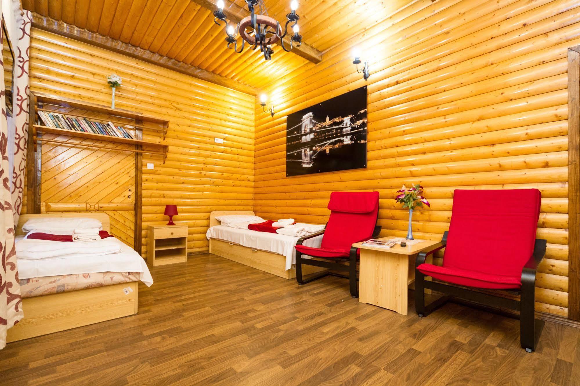 Like Home - Opera Apartments Budapest Esterno foto